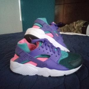 Nike Huarache Run Ultra Now